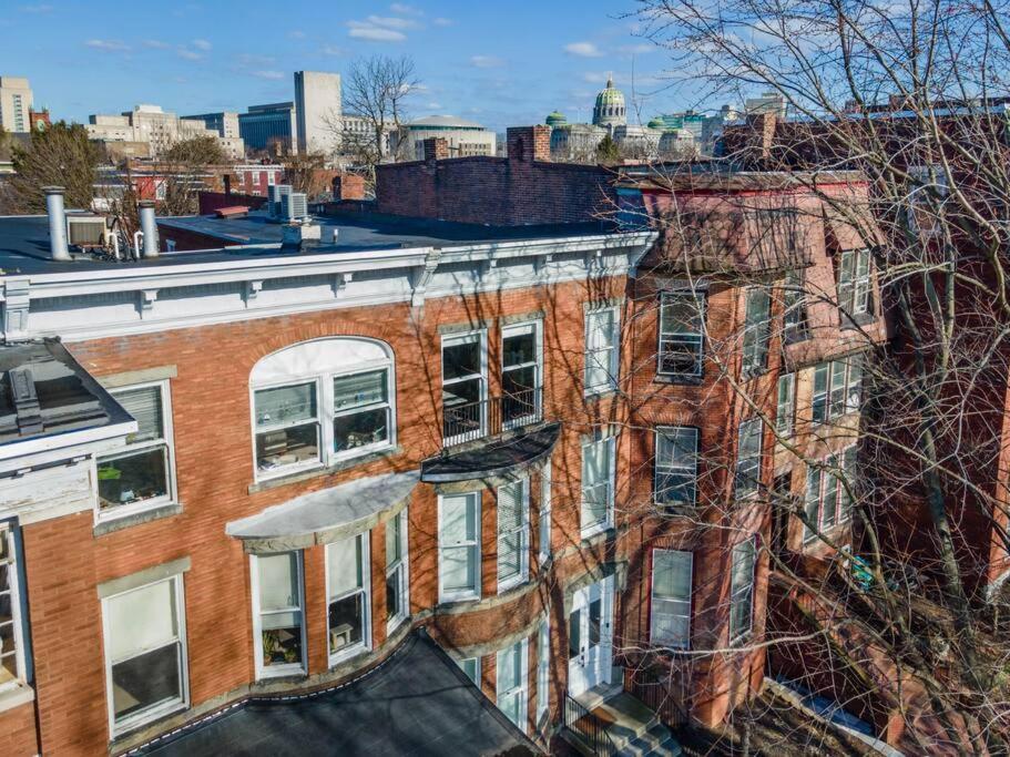 Flats On Front - Riverfront Gem Fast Wi-Fi 3F Harrisburg Exterior foto